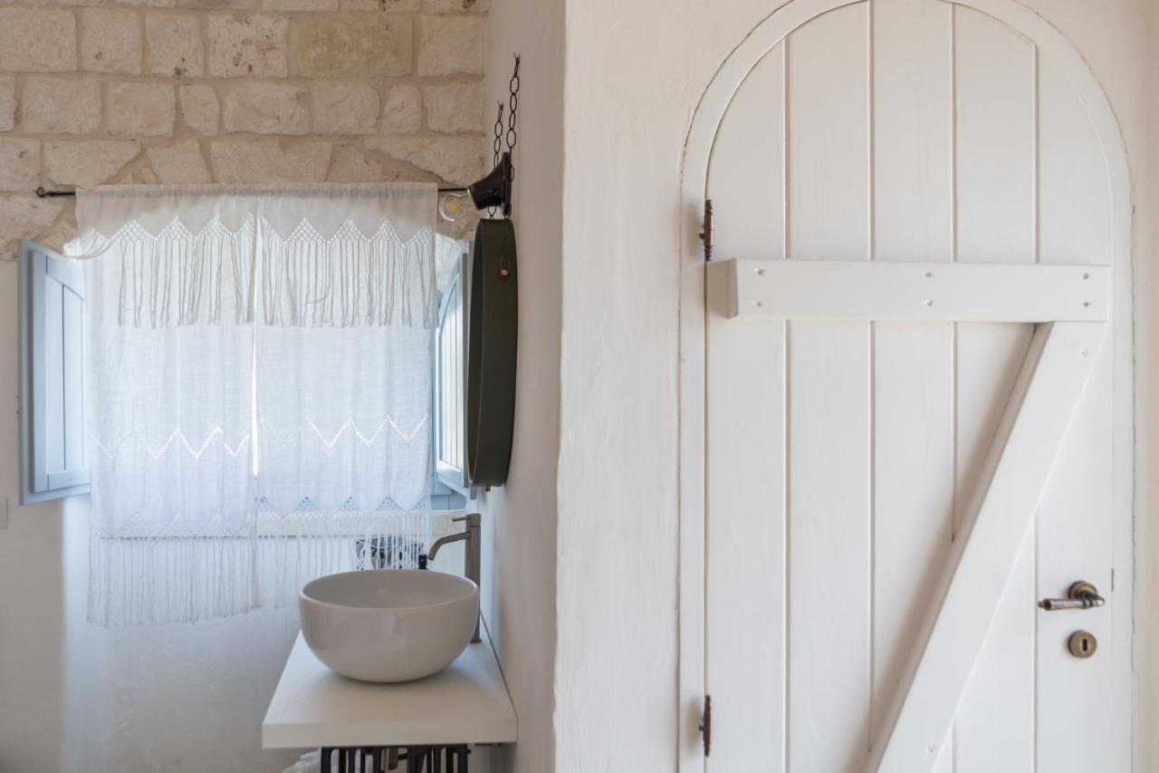 Si Fa Trullo Bed & Breakfast Ostuni Exterior photo