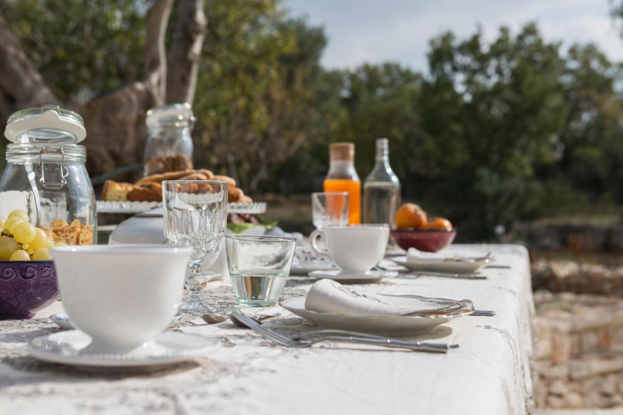 Si Fa Trullo Bed & Breakfast Ostuni Exterior photo